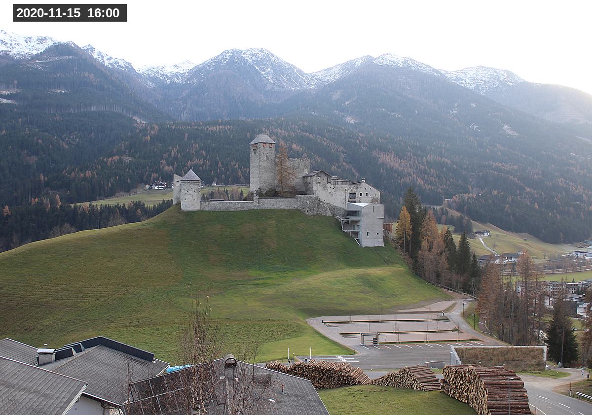Webcam Burg Heinfels, 2020-11-15 16:00 Uhr