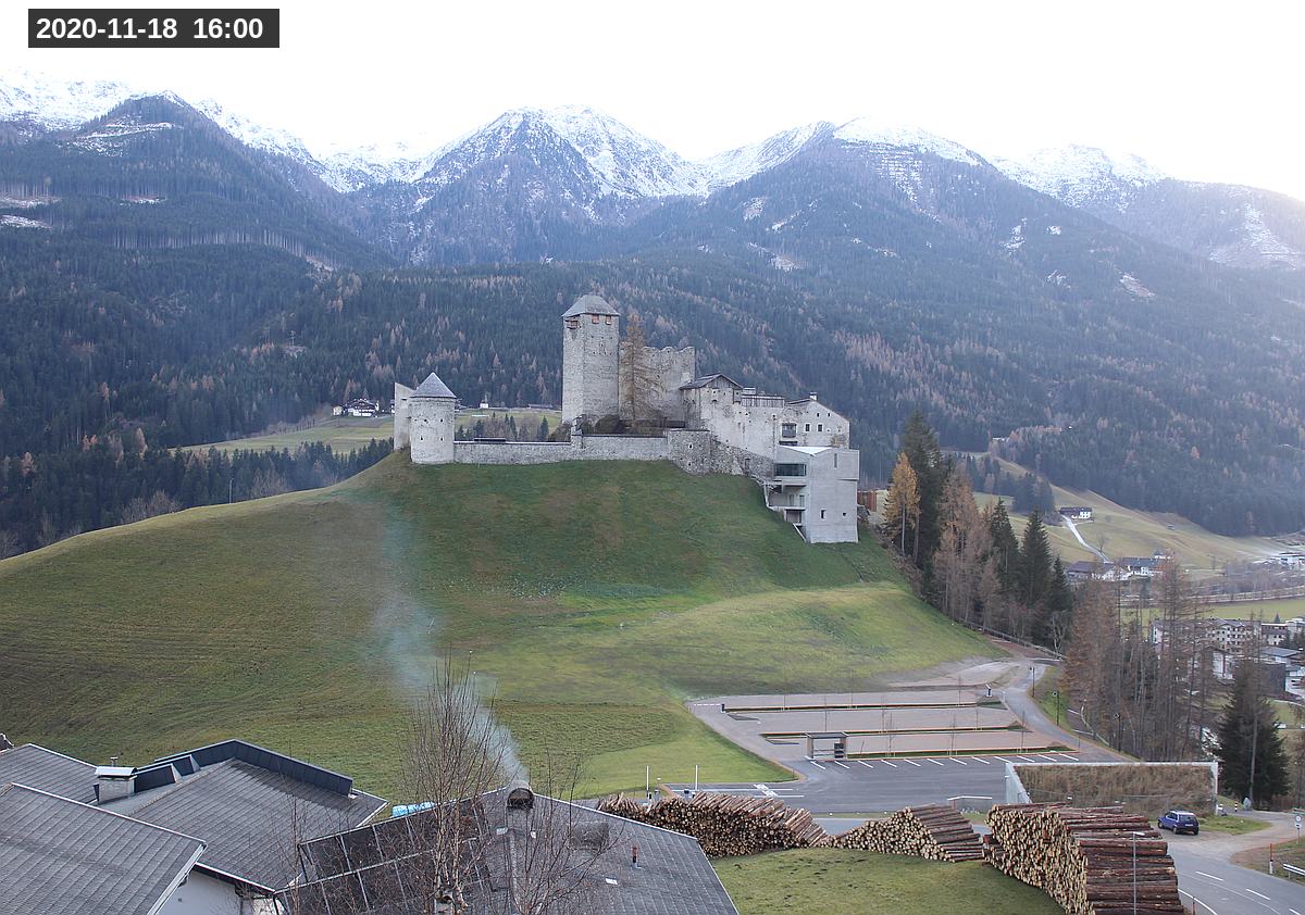 Webcam Burg Heinfels, 2020-11-18 16:00 Uhr