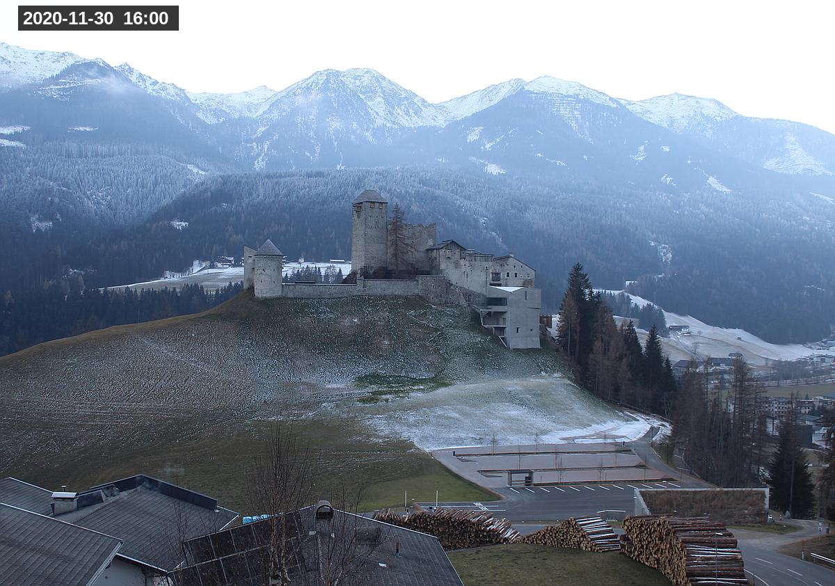 Webcam Burg Heinfels, 2020-11-30 16:00 Uhr