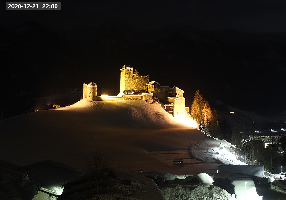 Webcam Burg Heinfels, 2020-12-21 22:00 Uhr