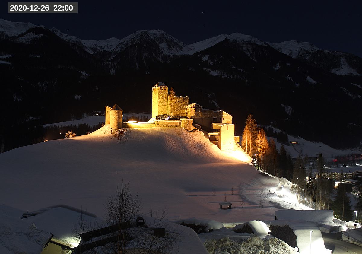 Webcam Burg Heinfels, 2020-12-26 22:00 Uhr