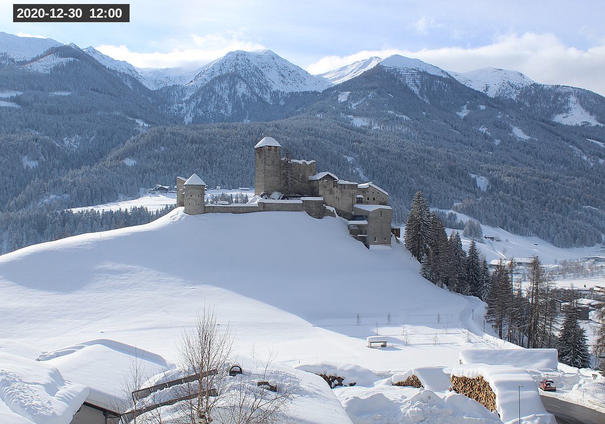 Webcam Burg Heinfels, 2020-12-30 12:00 Uhr