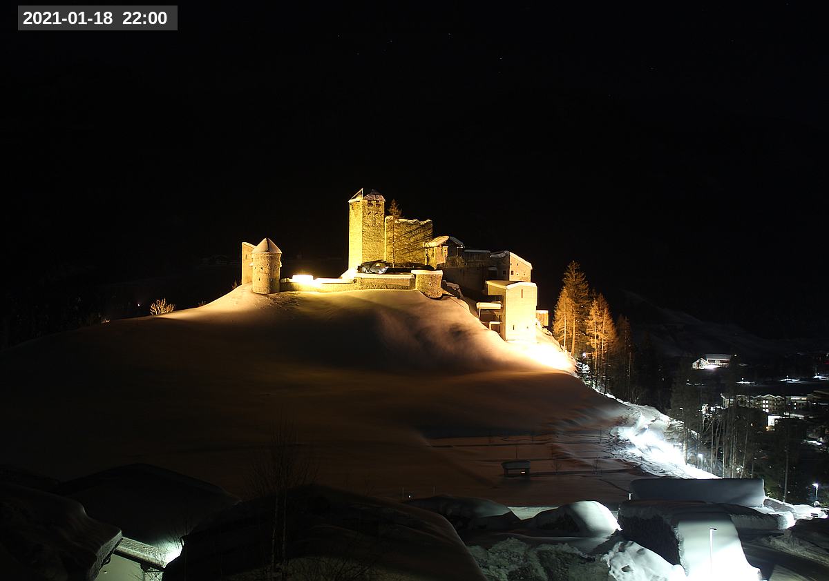 Webcam Burg Heinfels, 2021-01-18 22:00 Uhr