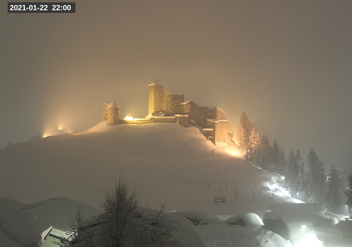 Webcam Burg Heinfels, 2021-01-22 22:00 Uhr