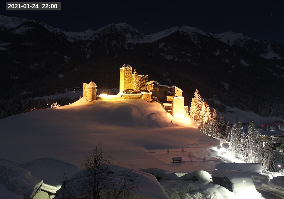 Webcam Burg Heinfels, 2021-01-24 22:00 Uhr