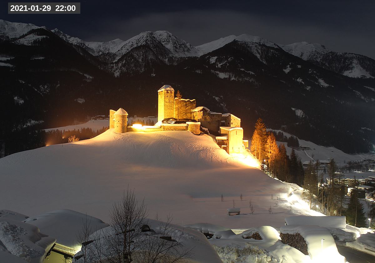 Webcam Burg Heinfels, 2021-01-29 22:00 Uhr