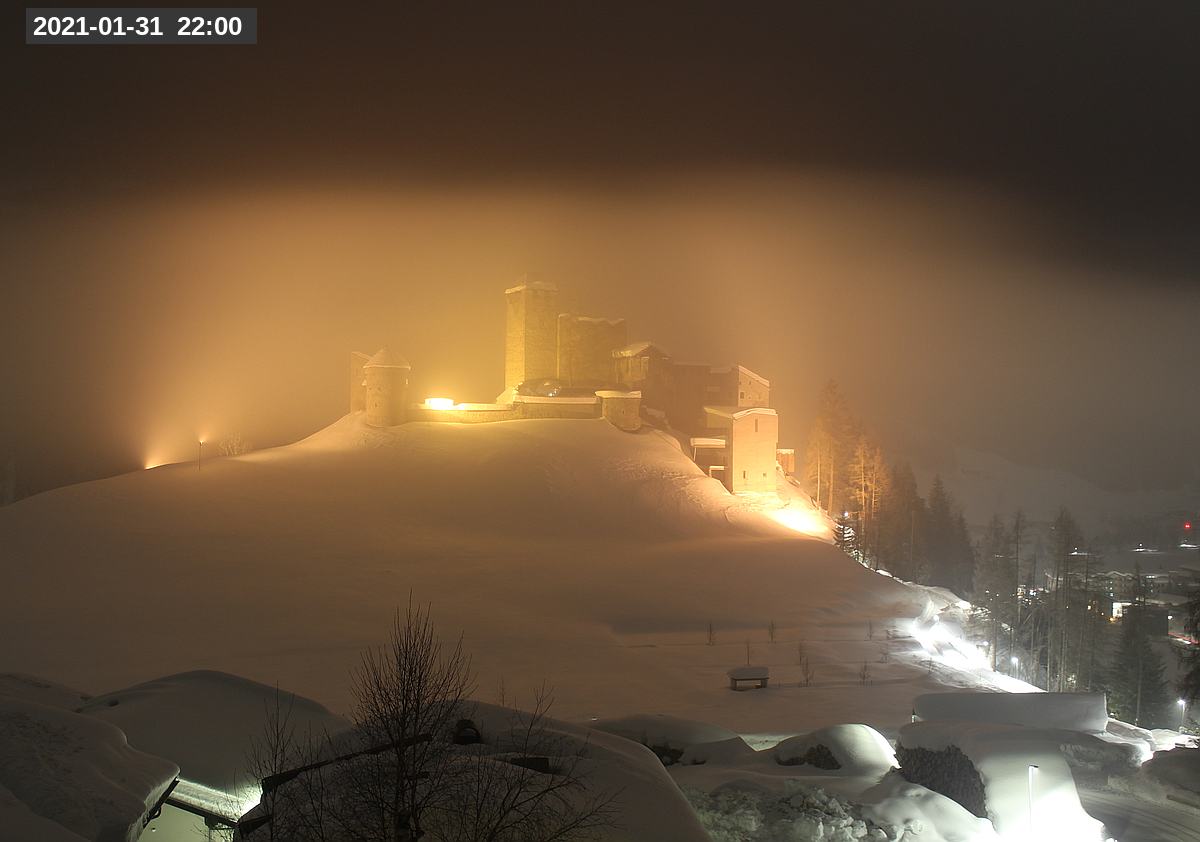 Webcam Burg Heinfels, 2021-01-31 22:00 Uhr