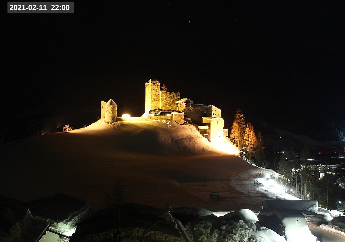 Webcam Burg Heinfels, 2021-02-11 22:00 Uhr