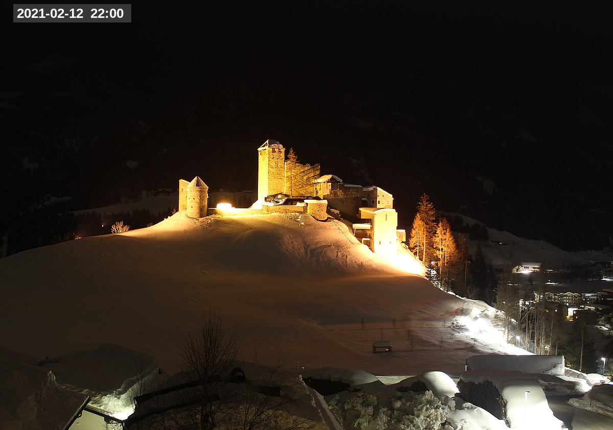Webcam Burg Heinfels, 2021-02-12 22:00 Uhr