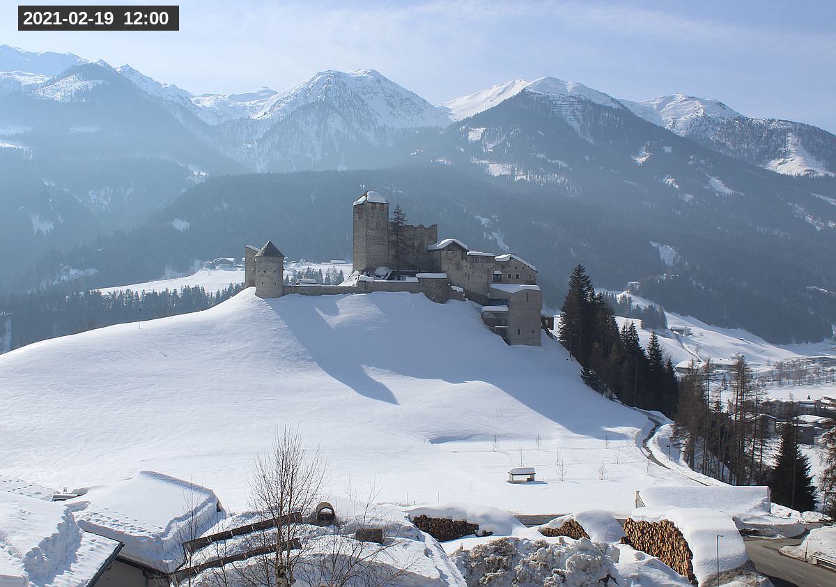 Webcam Burg Heinfels, 2021-02-19 12:00 Uhr