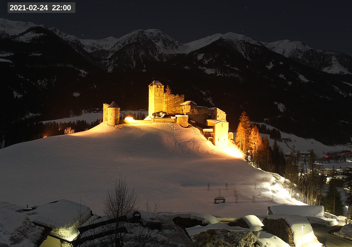 Webcam Burg Heinfels, 2021-02-24 22:00 Uhr