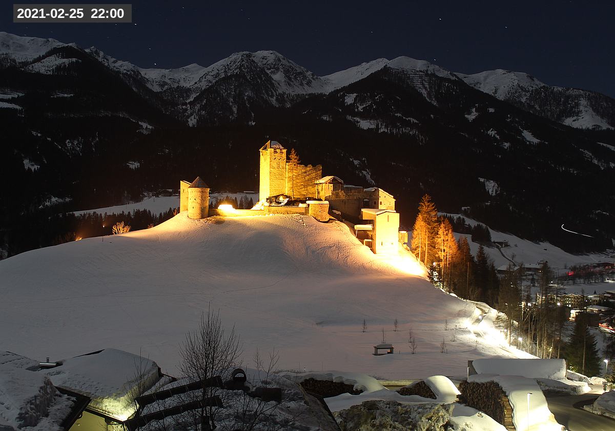 Webcam Burg Heinfels, 2021-02-25 22:00 Uhr