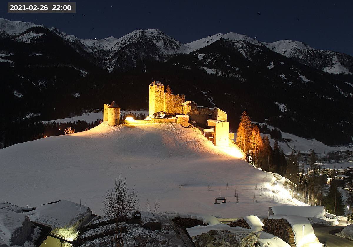 Webcam Burg Heinfels, 2021-02-26 22:00 Uhr