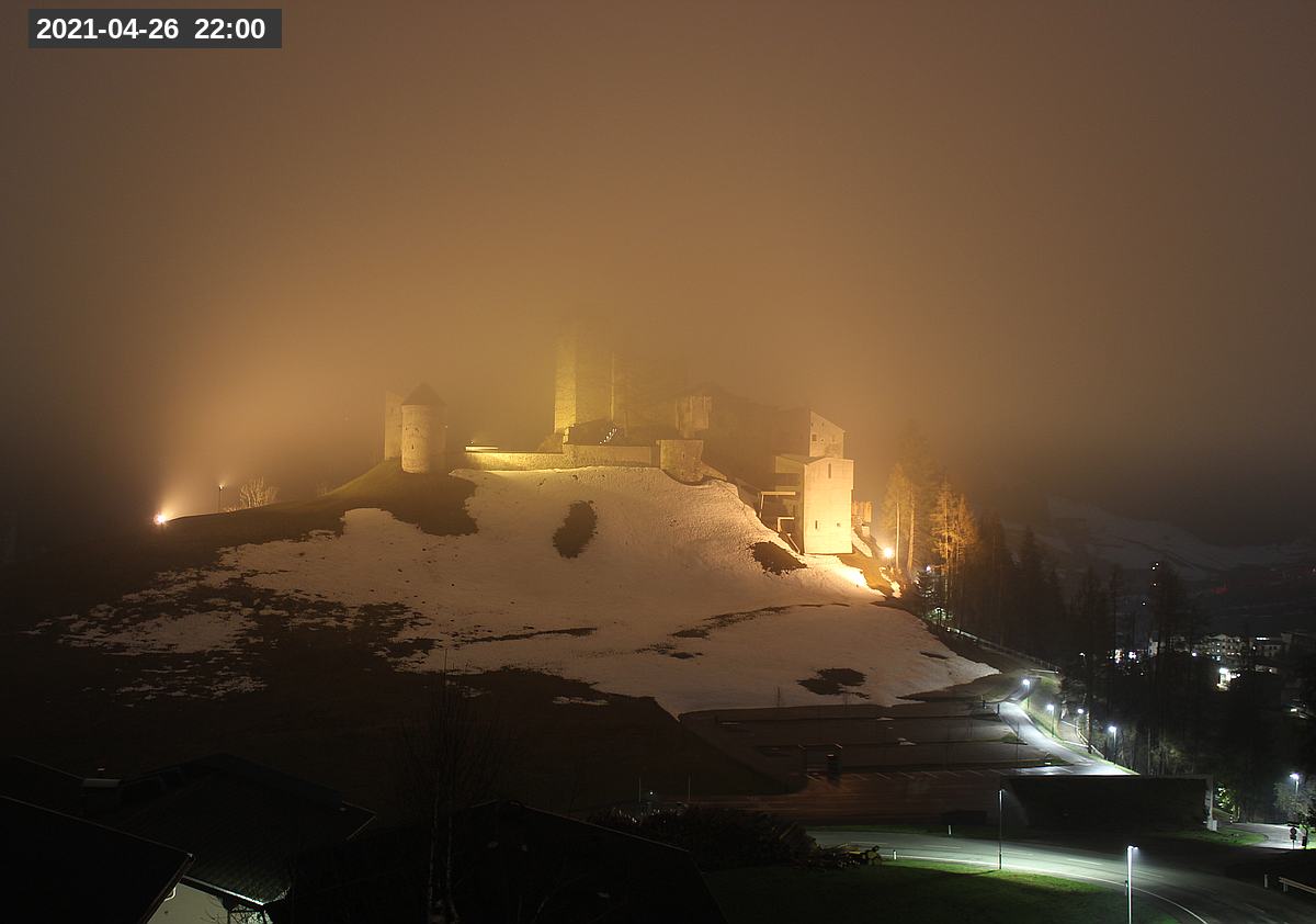 Webcam Burg Heinfels, 2021-04-26 22:00 Uhr