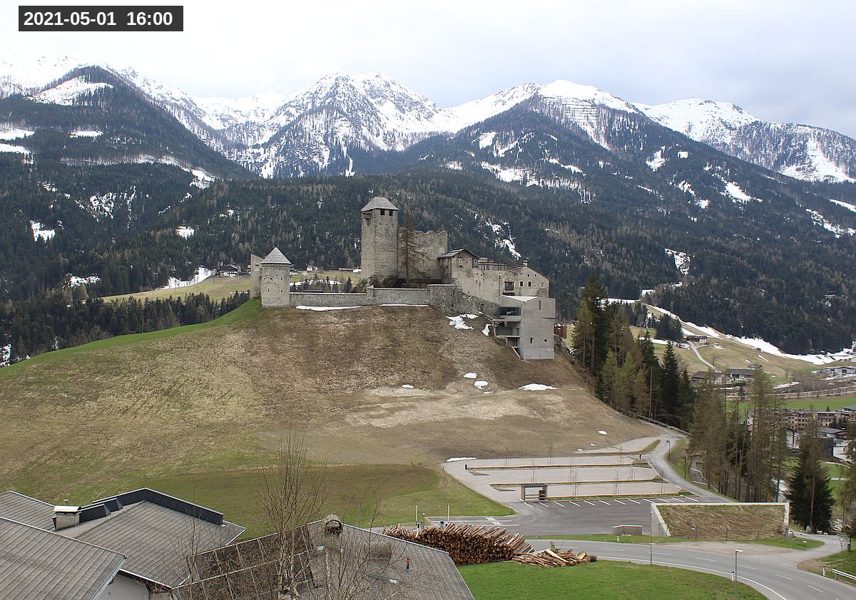 Webcam Burg Heinfels, 2021-05-01 16:00 Uhr