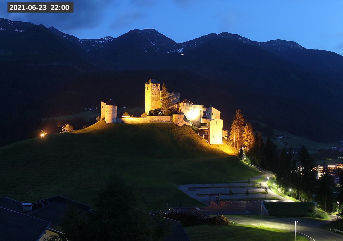 Webcam Burg Heinfels, 2021-06-23 22:00 Uhr