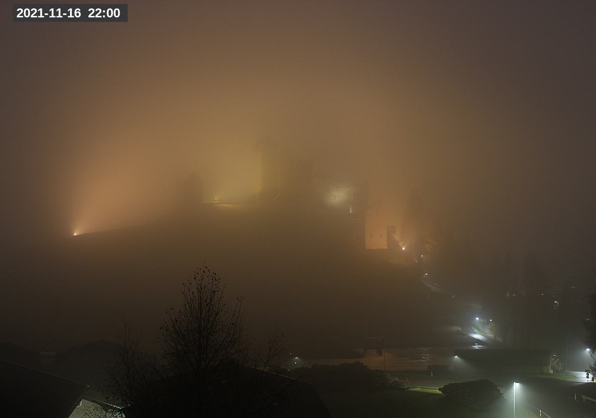 Webcam Burg Heinfels, 2021-11-16 22:00 Uhr