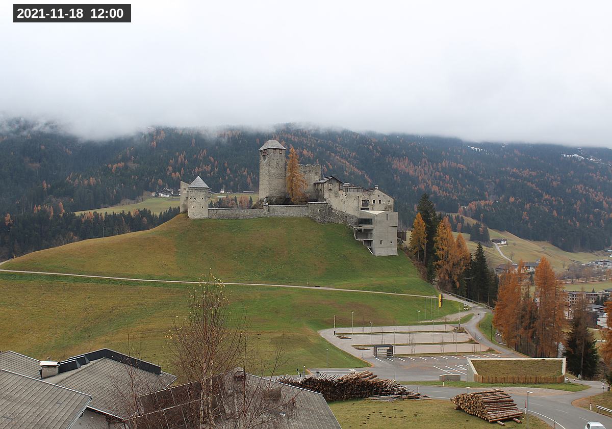 Webcam Burg Heinfels, 2021-11-18 12:00 Uhr
