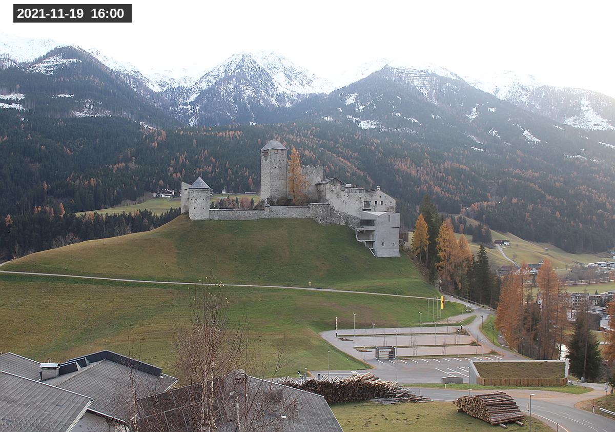 Webcam Burg Heinfels, 2021-11-19 16:00 Uhr