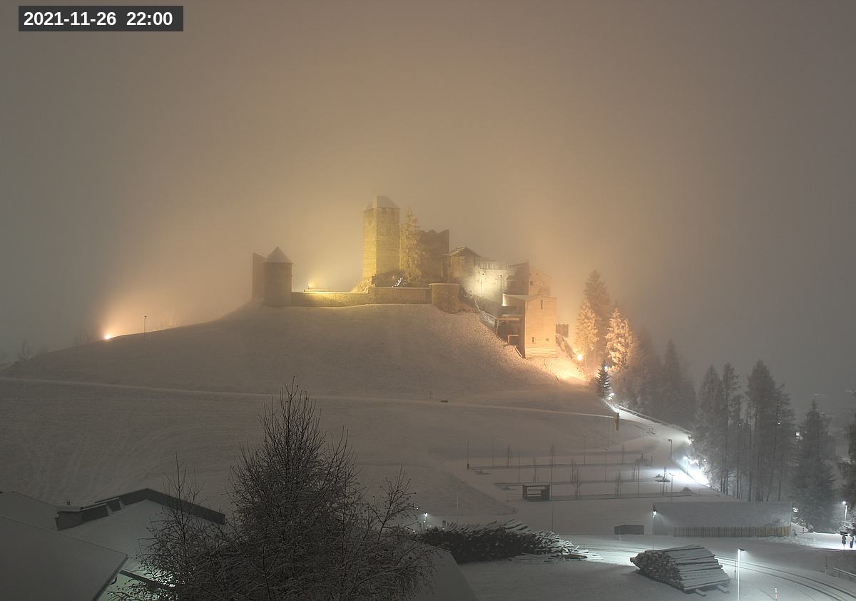 Webcam Burg Heinfels, 2021-11-26 22:00 Uhr