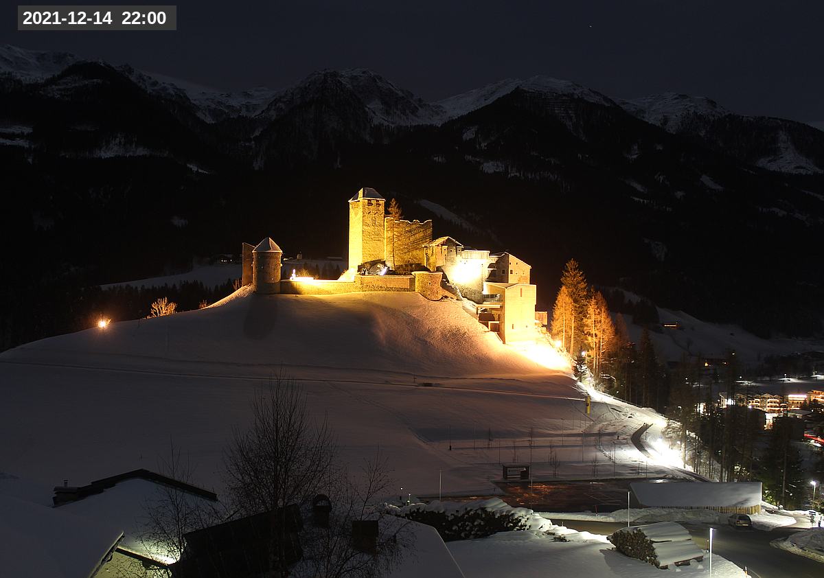 Webcam Burg Heinfels, 2021-12-14 22:00 Uhr