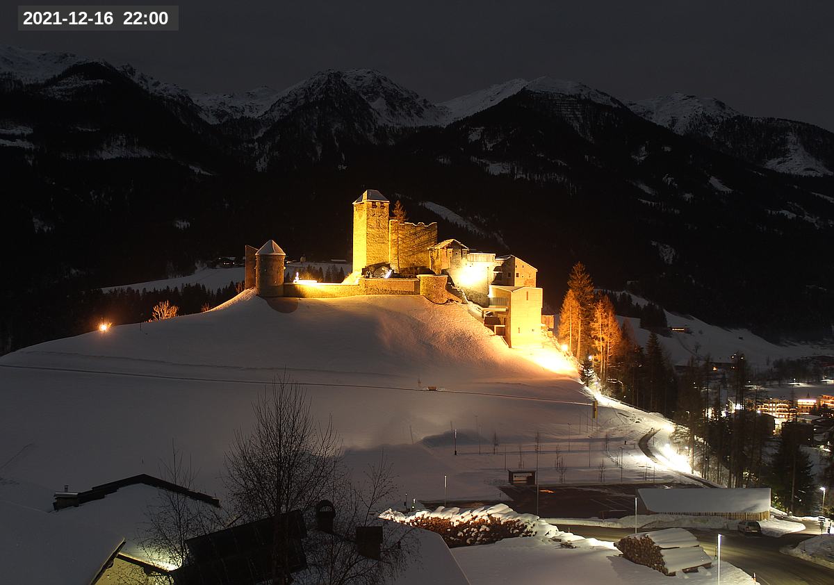 Webcam Burg Heinfels, 2021-12-16 22:00 Uhr