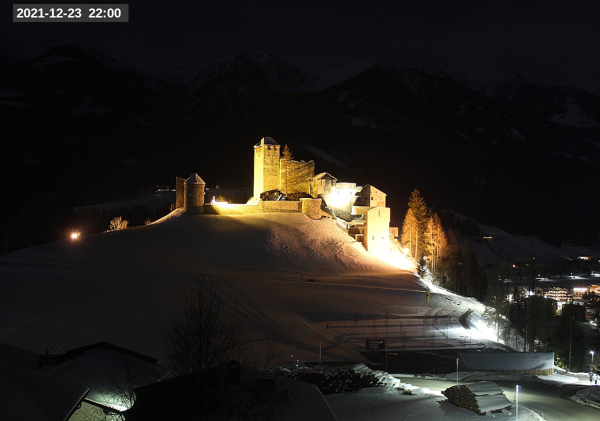 Webcam Burg Heinfels, 2021-12-23 22:00 Uhr