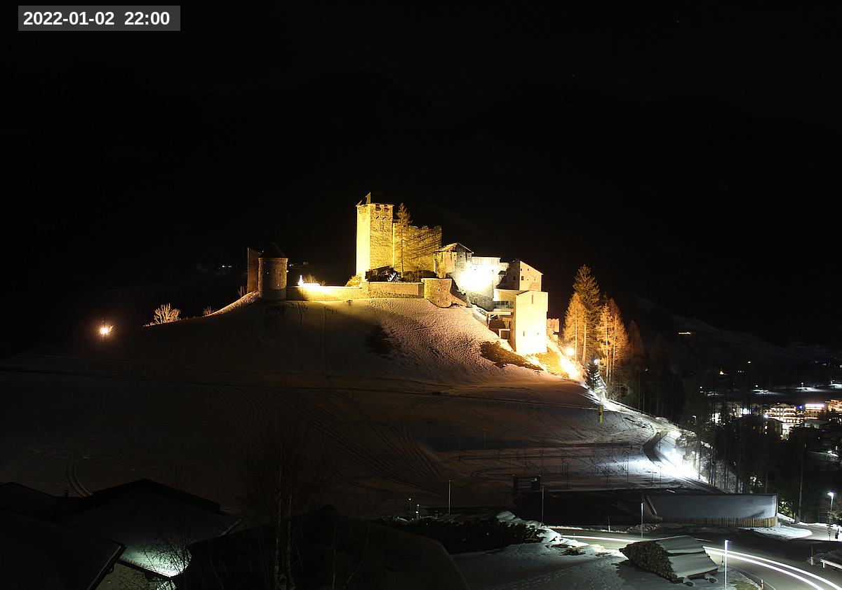 Webcam Burg Heinfels, 2022-01-02 22:00 Uhr
