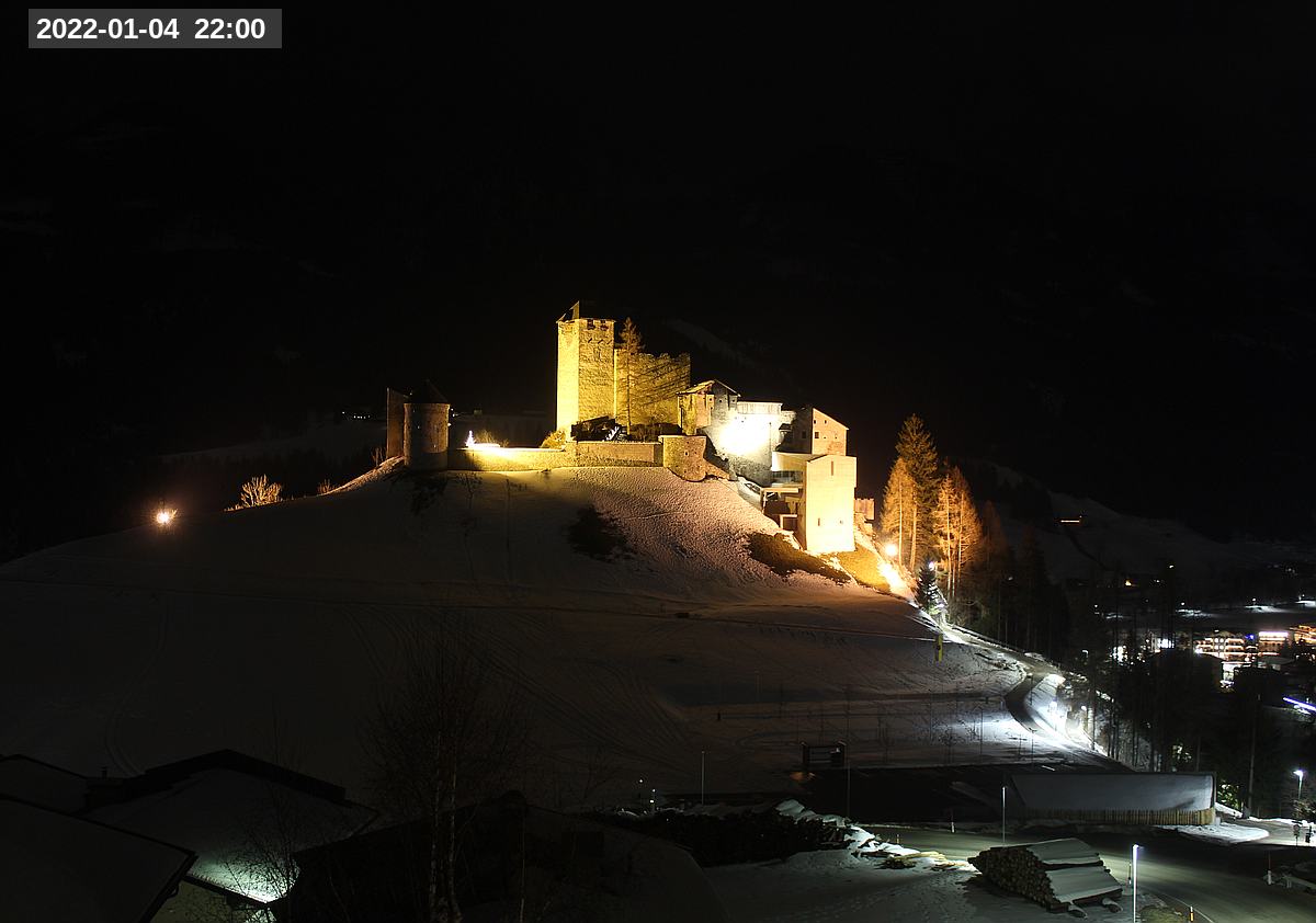 Webcam Burg Heinfels, 2022-01-04 22:00 Uhr