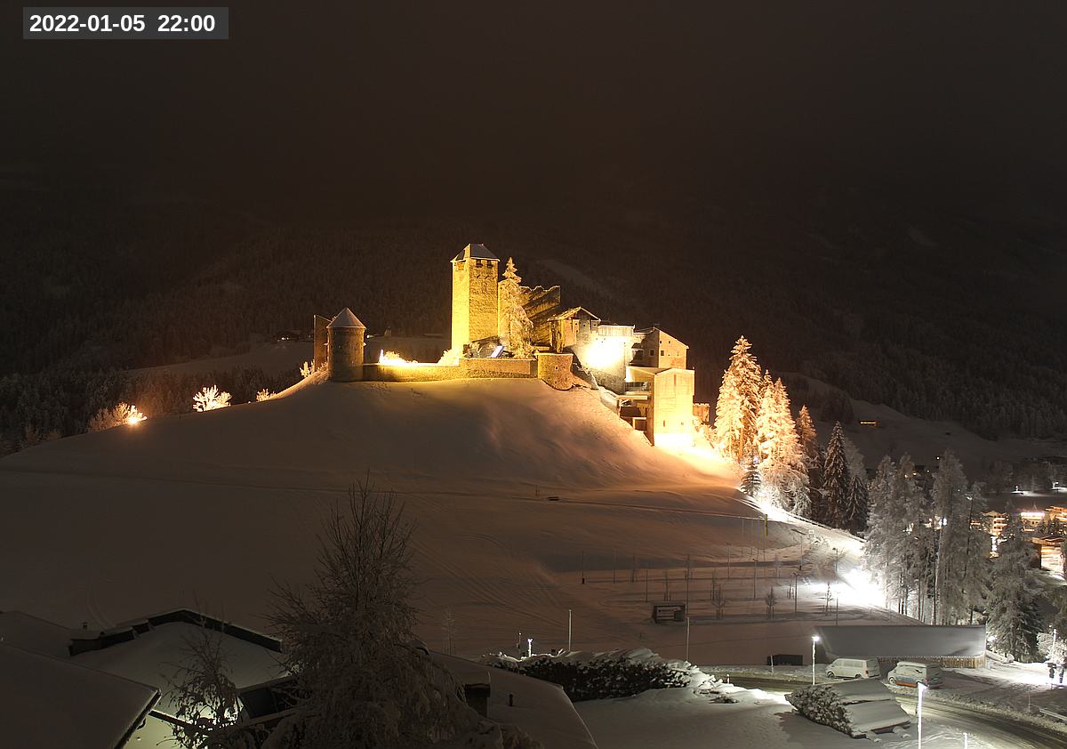 Webcam Burg Heinfels, 2022-01-05 22:00 Uhr