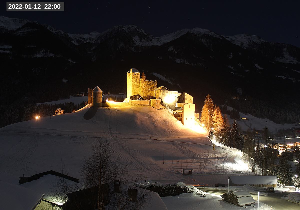 Webcam Burg Heinfels, 2022-01-12 22:00 Uhr