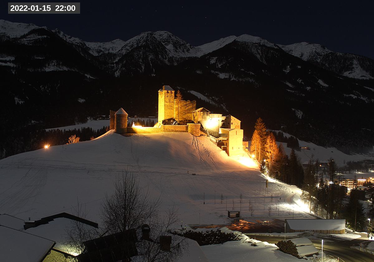 Webcam Burg Heinfels, 2022-01-15 22:00 Uhr