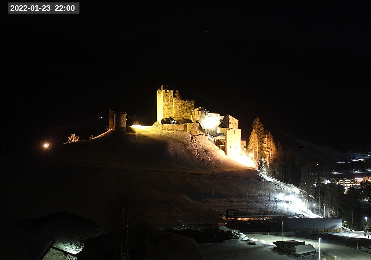 Webcam Burg Heinfels, 2022-01-23 22:00 Uhr