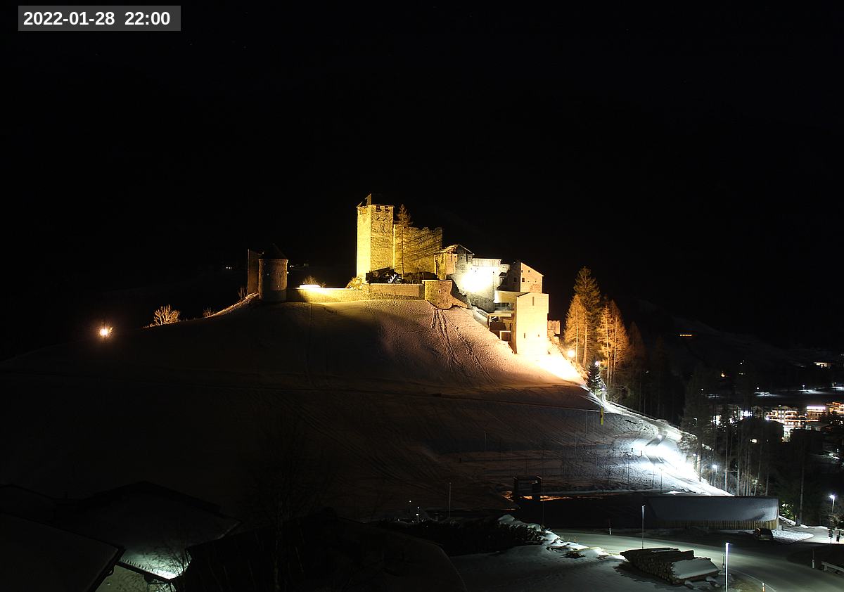 Webcam Burg Heinfels, 2022-01-28 22:00 Uhr
