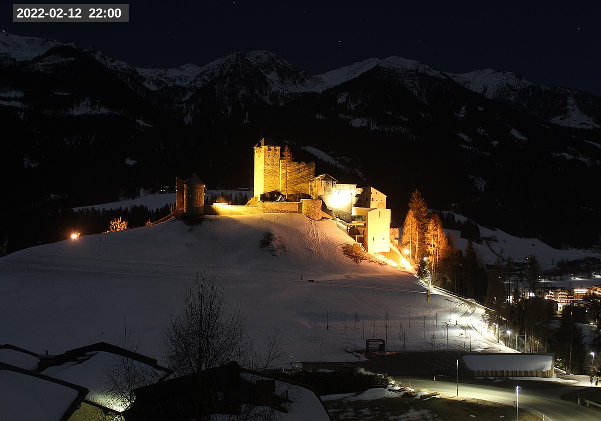 Webcam Burg Heinfels, 2022-02-12 22:00 Uhr