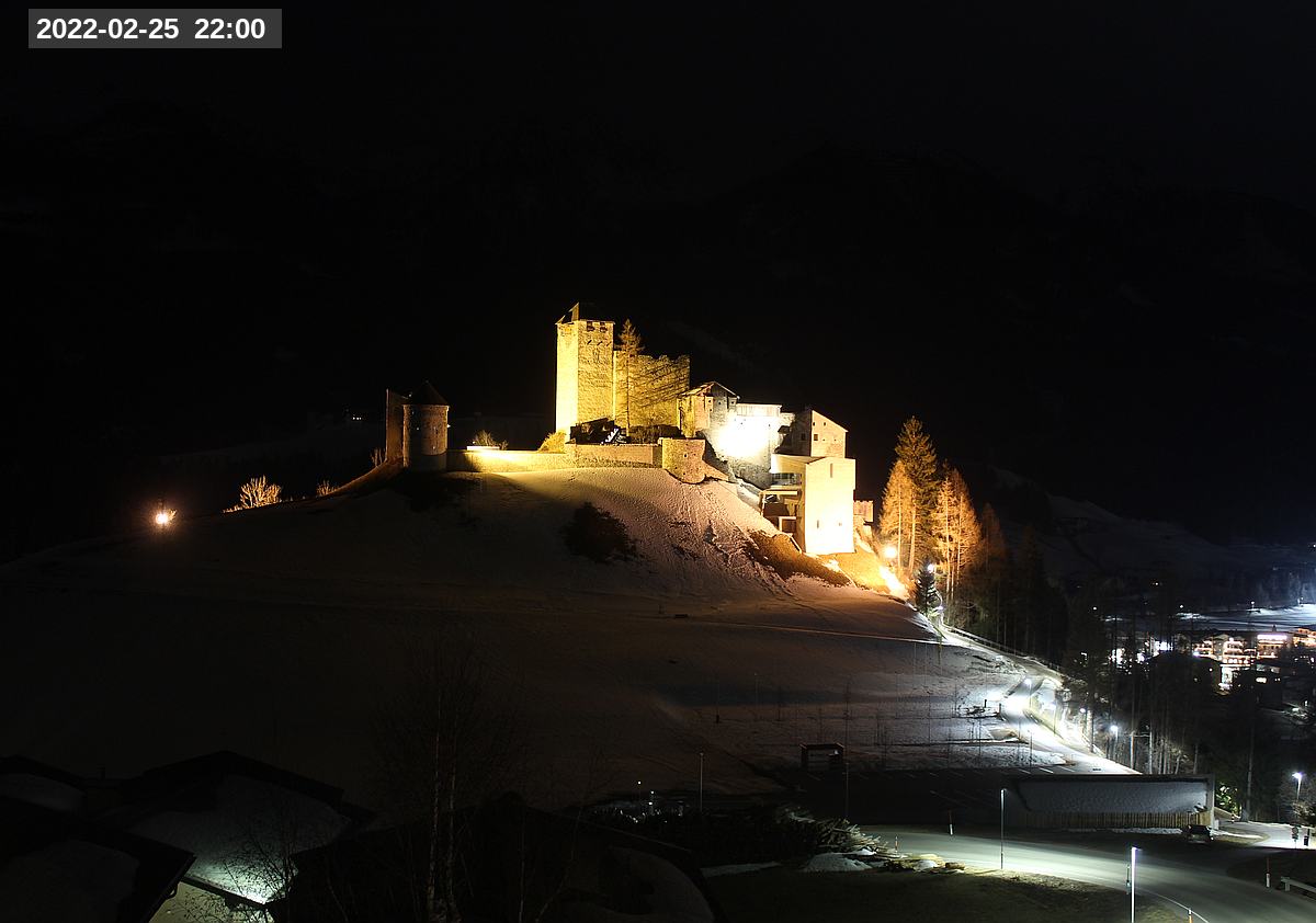 Webcam Burg Heinfels, 2022-02-25 22:00 Uhr