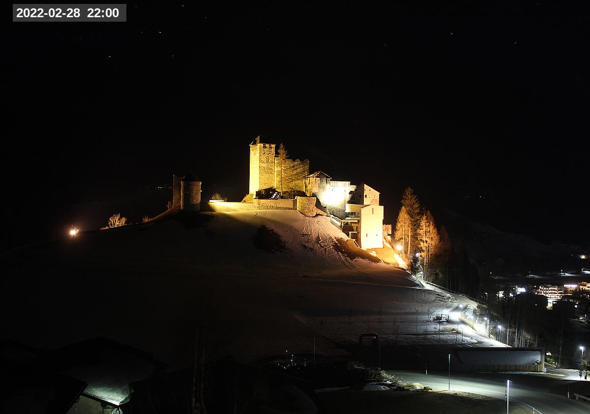 Webcam Burg Heinfels, 2022-02-28 22:00 Uhr