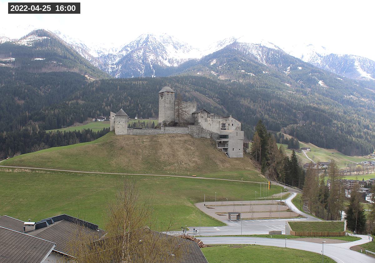 Webcam Burg Heinfels, 2022-04-25 16:00 Uhr