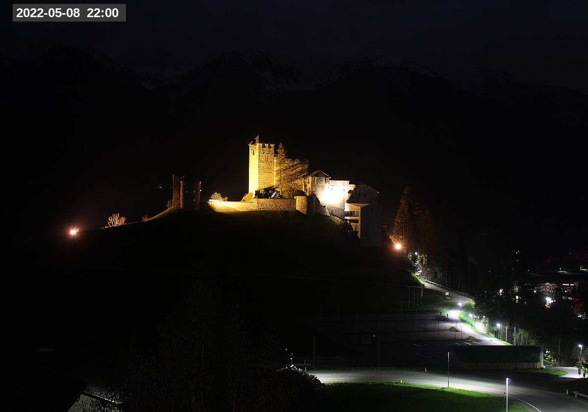 Webcam Burg Heinfels, 2022-05-08 22:00 Uhr