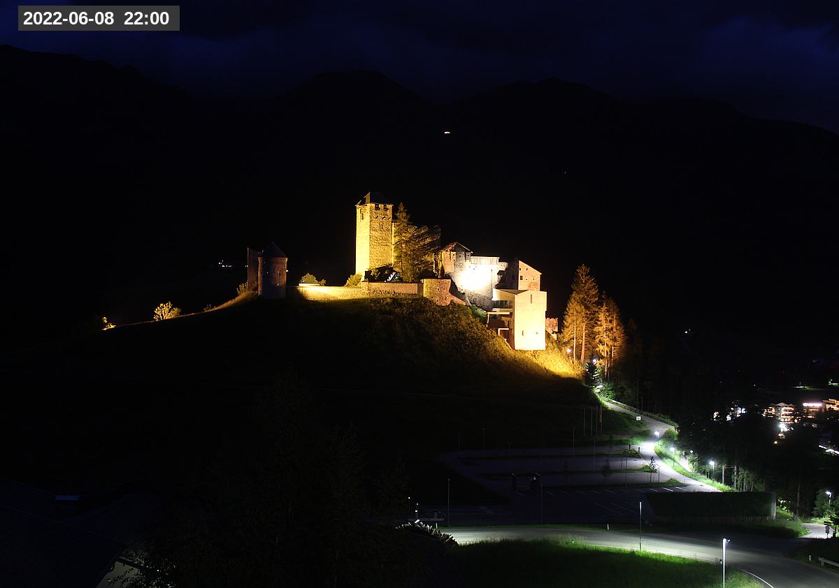 Webcam Burg Heinfels, 2022-06-08 22:00 Uhr