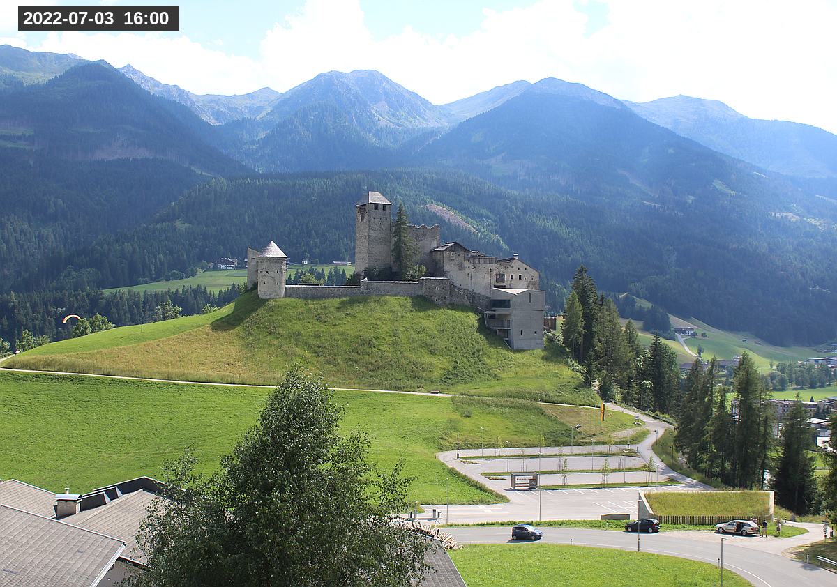 Webcam Burg Heinfels, 2022-07-03 16:00 Uhr