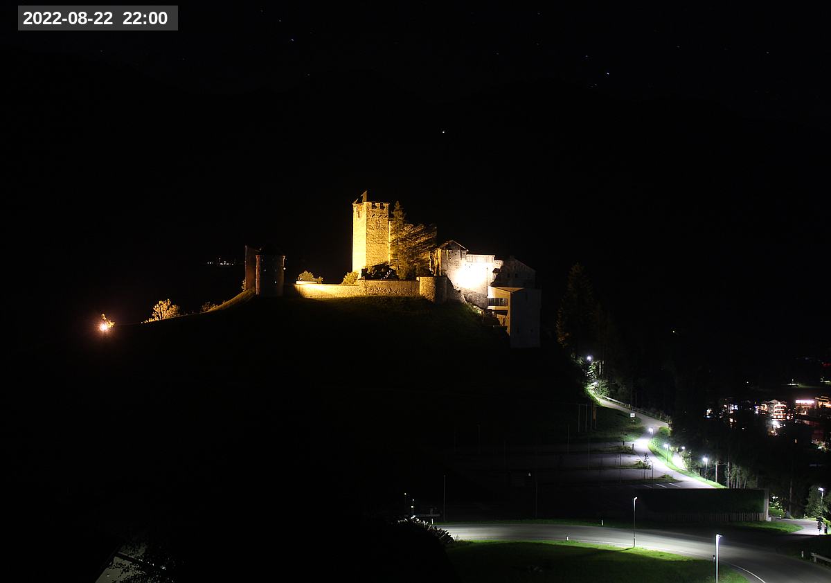 Webcam Burg Heinfels, 2022-08-22 22:00 Uhr