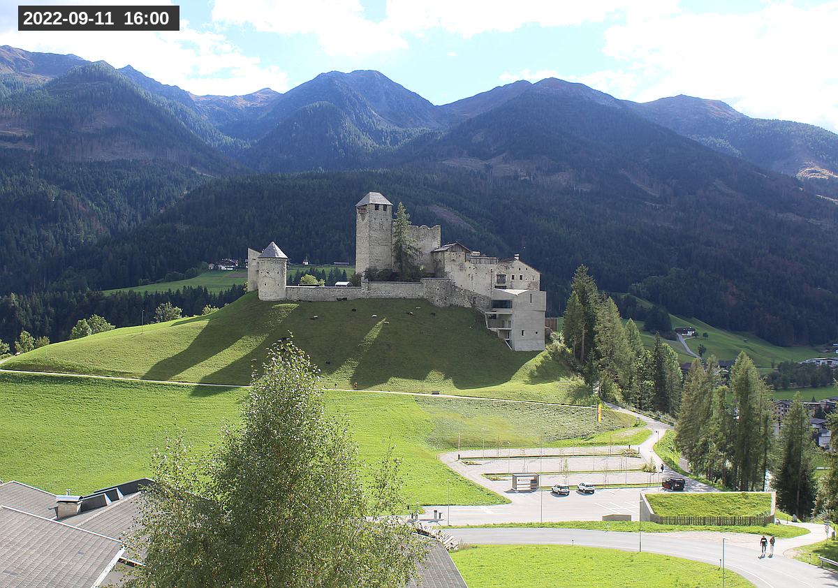 Webcam Burg Heinfels, 2022-09-11 16:00 Uhr
