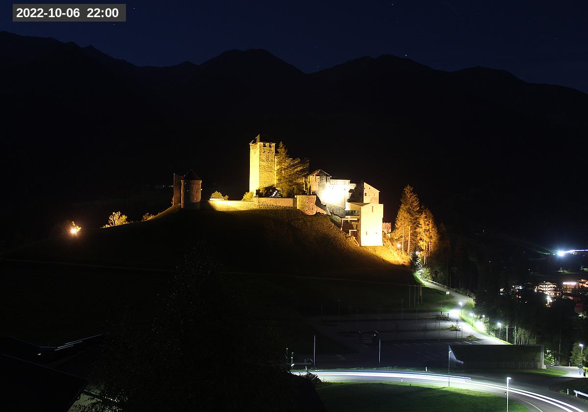 Webcam Burg Heinfels, 2022-10-06 22:00 Uhr
