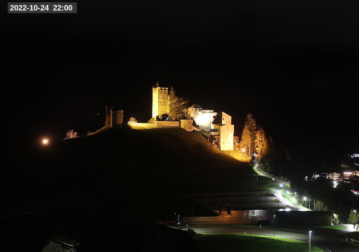 Webcam Burg Heinfels, 2022-10-24 22:00 Uhr