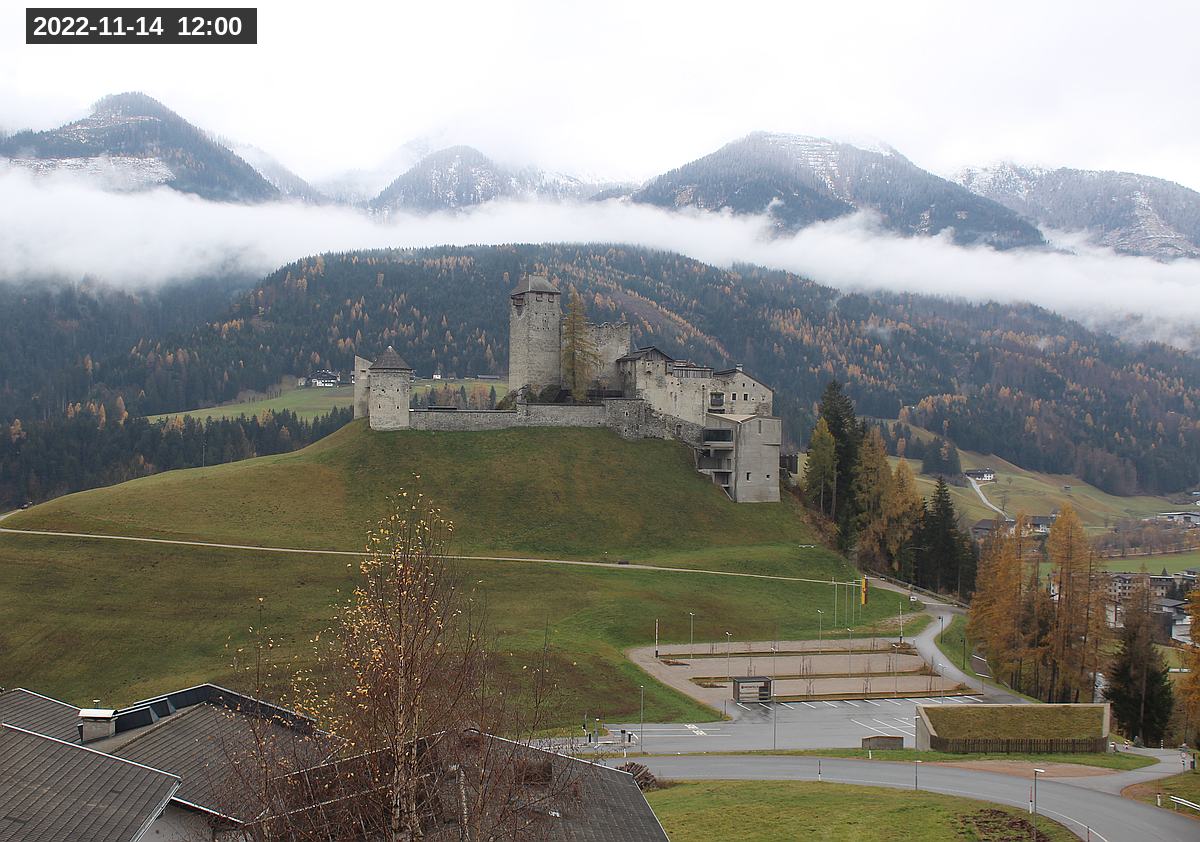 Webcam Burg Heinfels, 2022-11-14 12:00 Uhr