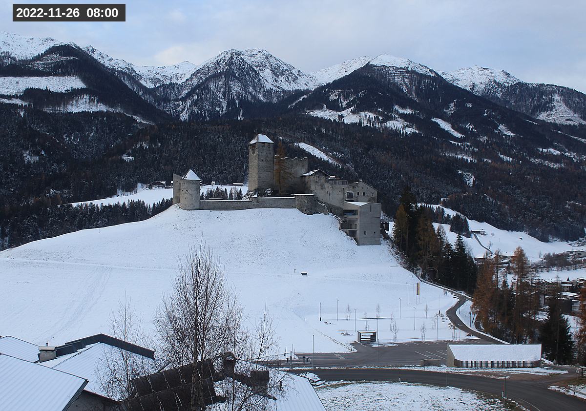 Webcam Burg Heinfels, 2022-11-26 08:00 Uhr