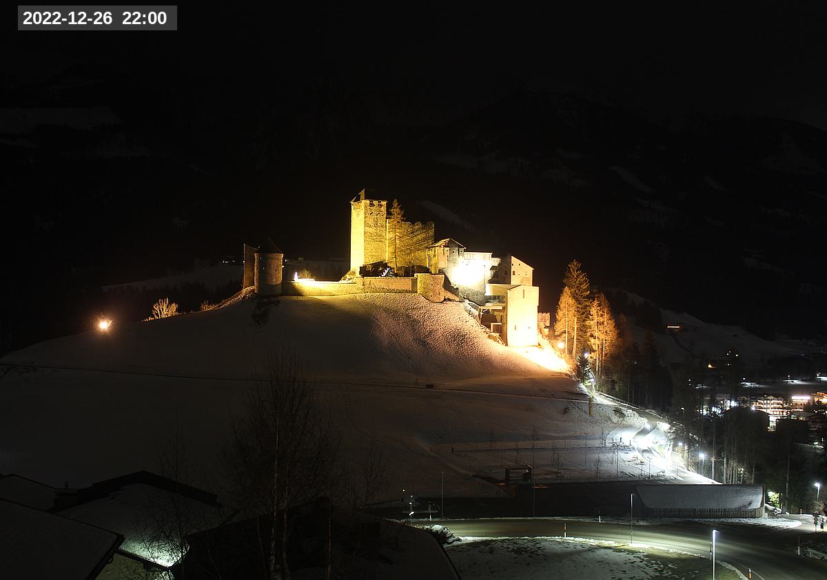 Webcam Burg Heinfels, 2022-12-26 22:00 Uhr