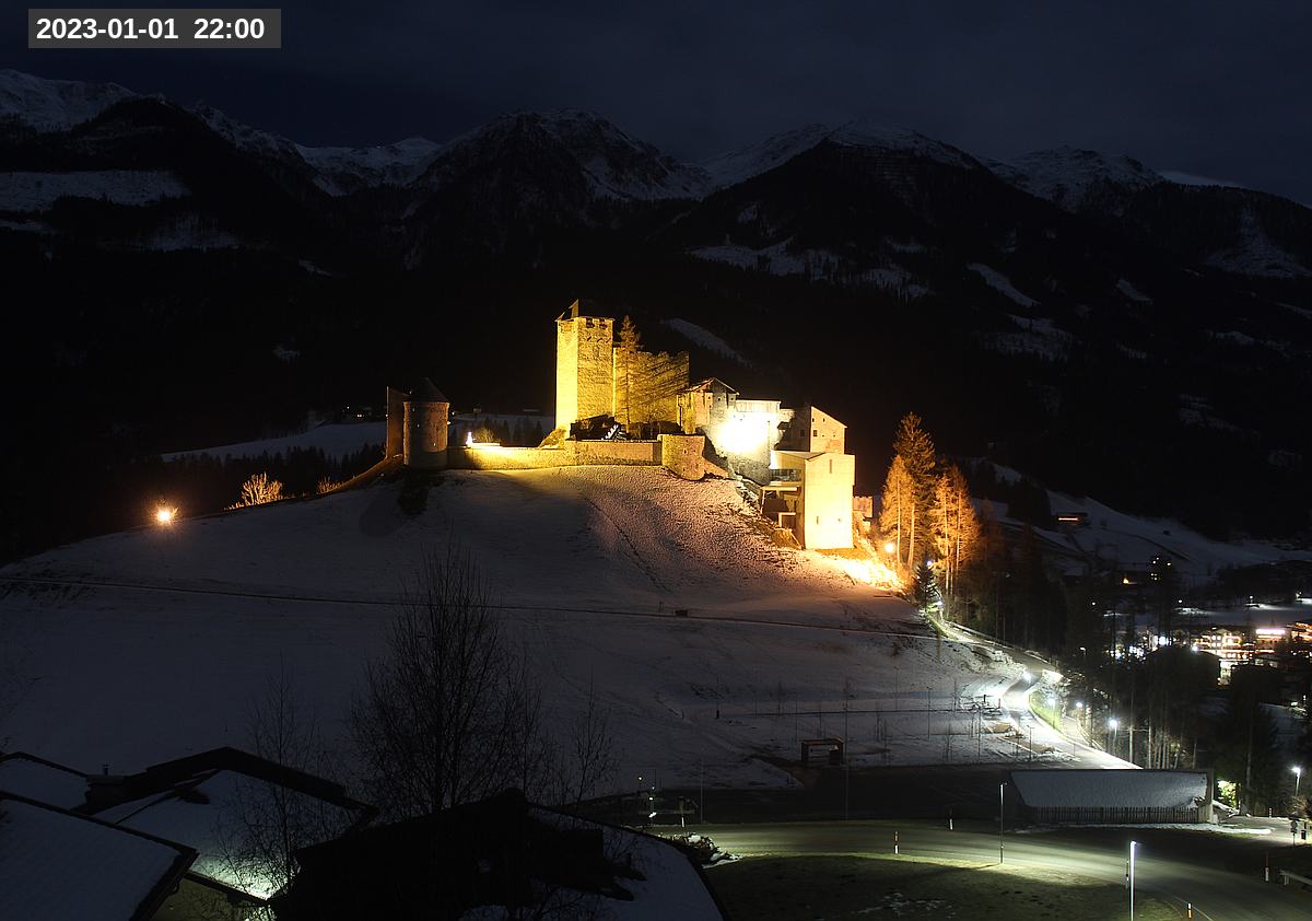 Webcam Burg Heinfels, 2023-01-01 22:00 Uhr