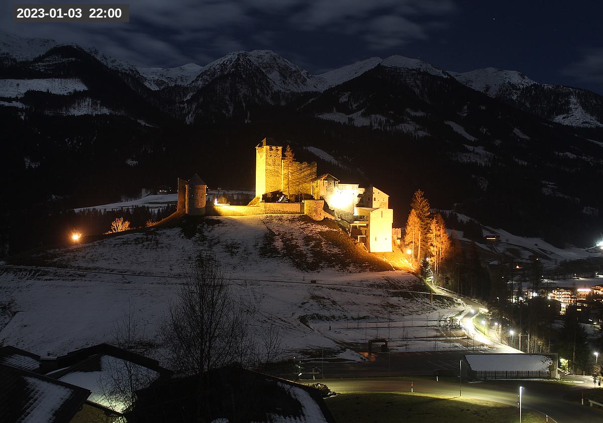 Webcam Burg Heinfels, 2023-01-03 22:00 Uhr